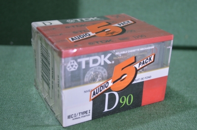 Блок кассет (5 штук). Аудиокассеты новые ТДК, TDK D90 Type I. Япония.