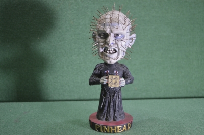 Статуэтка фигурка "Pinhead Пинхэд Восставшие из ада". Башкотряс. Полистоун.