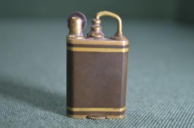 Зажигалка дамская "Модерн". Латунь. Карболит. СССР. 1930-е годы. #U
