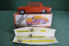 Игрушка машинка инерционная "Skoda rallye team 2". Новая в коробке. ГДР. Германия. #U