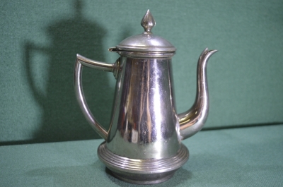 Кофейник чайник "Модерн". Серебрение. Середина 20 века. Европа. Дефект.
