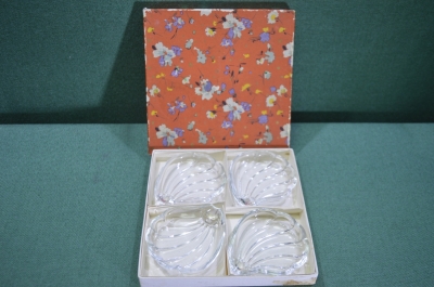 Пепельница икорница "Раковина ракушка". Стекло. Хрусталь. Набор 4 шт. в коробке. Чехословакия. #U