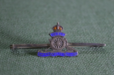 Знак военный "Артиллерия". Серебро 925 проба. Эмаль. 1940-е. #U