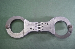 Наручники полицейские спецсредства. Полиция. Германия. Клеймо. 1950е. #U