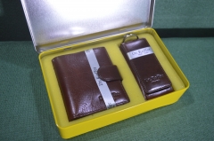 Кошелек портмоне и ключница "Dr. Koffer". Набор в жестяной коробке. Новый. США. Америка. #U