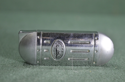Зажигалка газовая "Аэроплан, Spirit of Saint Louis". 