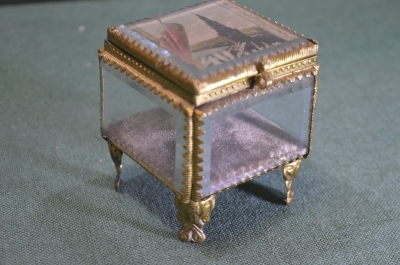 Шкатулка "40 лет ВЛКСМ" Стекло. Латунь. Фацетное стекло. Агитация. Кремль. СССР. 1957 год. #U