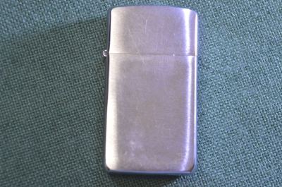 Зажигалка бензиновая "Zippo Зиппо". Америка. США. 2006 год. 