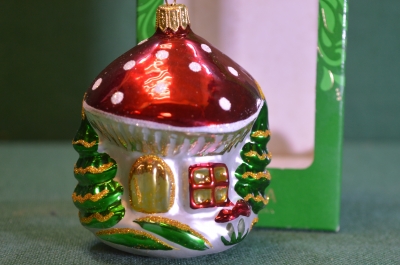 Елочная игрушка из стекла "Домик грибок". Мухомор. Стекло. Клинское объединение "Елочка".