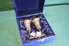 Рюмки ликерные серебряные "Лоза". Агат, яшма. Новые, бирка, футляр. Серебро 925 проба, вес 304 гр.