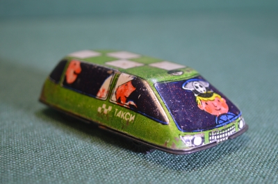 Машинка металлическая, жестяная "Такси". Жесть. СССР.