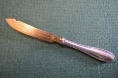 Нож десертный. Серебро, позолота. Цветочный узор. Европа. Длина 17,5 см.