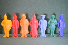 Набор игрушек солдатики "Русские воины". Витязь, буденовец, автоматчик и др. Дутыш, пластик.