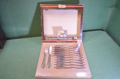 Набор столовых приборов для рыбы. 6 вилок и 6 лопаток ножей в коробке. Nirosta. ГДР. Германия.