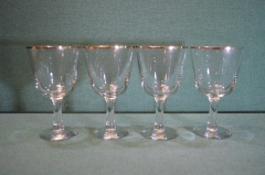 Бокалы, фужеры стеклянные. Золотой ободок. Стекло. Дефект