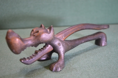 Орехокол "Волк". Металл. СССР.