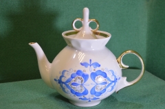 Чайник фарфоровый заварочный. Целиноградский фарфоровый завод. Казахстан. СССР.
