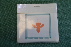 Коробок спичечный спички. Отель Irvin Hilton & Towers. Канада. 1980е.