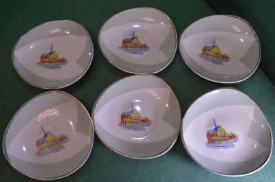 Тарелка фарфоровая десертная "Академия Художеств". Комплект 6 шт. Фарфор. Старая Рига. СССР. 1950е.