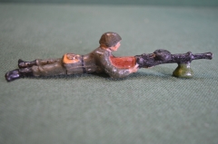 Солдатик с пулеметом "Народная Армия". Композит. Ранний. Германия. 