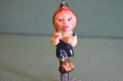 Игрушка елочная, Чиполлино. Стекло, прищепка. СССР. Дефект.