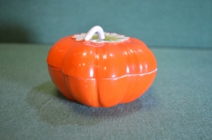 Масленка, шкатулка "Тыква". Помидор. Фарфор, ДФЗ Вербилки, 1964 год.
