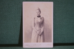 Фотография старинная "Девушка в платье с вырезом". Шерер, Набгольц. Москва.