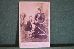 Фотография старинная "Две молодые женщины". Шерер, Набгольц. Москва.