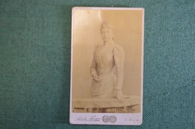 Фотография старинная "Девушка у парапета". Nicola Tonger. Кельн, Koln. 