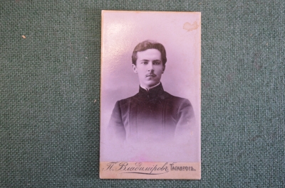 Фотография старинная "Молодой мужчина с усиками". Владимиров, Таганрог.