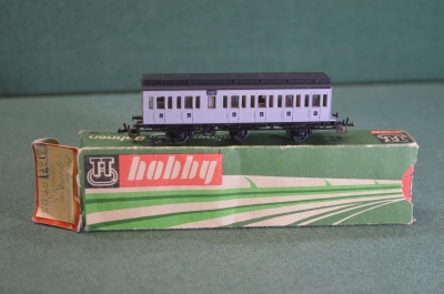 Игрушка Вагон пассажирский TT Hobby 1:120. 12мм. В коробке. Железная дорога. ГДР. Германия. #2