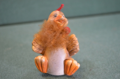 Статуэтка фарфоровая "Курица". Керамика. Фарфор. Текстиль.