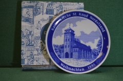 Тарелка настенная "1995 год". Серия Памятники Северная Фрисландия. Фарфор, Dawartz. Millhouse Дания.