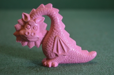 Игрушка фигурка "Дракон". Розово фиолетовый. Резина. Клеймо цена. СССР. #2