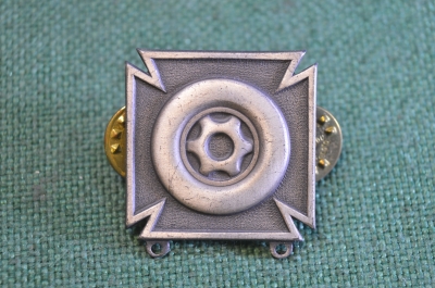 Знак квалификационный "Механик водитель, Driver". Без подвеса. Армейская классность. Армия США.