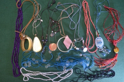 Бижутерия, женские украшения. Бусы, ожерелья, подвески, разнобой. Сборный лот. #27