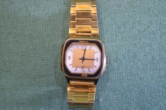 Часы наручные "Победа". Механические, с браслетом. Россия. 