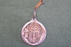 Брелок "Останкинская телебашня, Останкино, Москва". Телевидение. СССР.