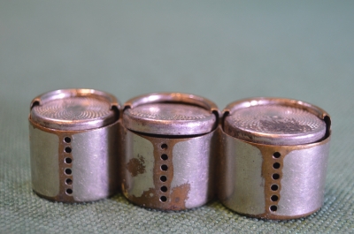 Монетница старинная латунная. Латунь, серебрение.