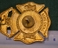 Знак, значок "Tampa Fire Dept.". Пожарник. Тампа, Флорида, США. #Z3