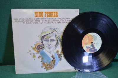 Пластинка, винил "Nino Ferrer. Нино Феррер". Rivera. Франция.