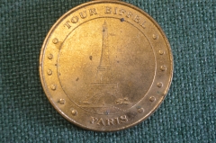 Коллекционная монета. Collerctors coin. "Париж Эйфелева башня". Металл. Франция. 2006 год.