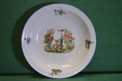 Тарелка фарфоровая "Старый гном охотник и звери". Фарфор. Made in Germany. Германия.