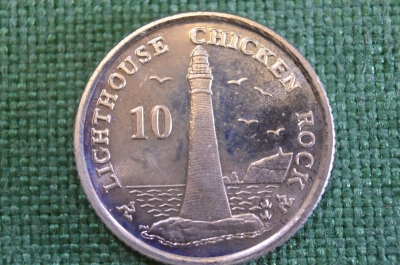 Монета 10 пенсов 2006 года. Lighthouse Chicken Rock. Ten. Елизавета II. Isle of Man. Остров Мэн.